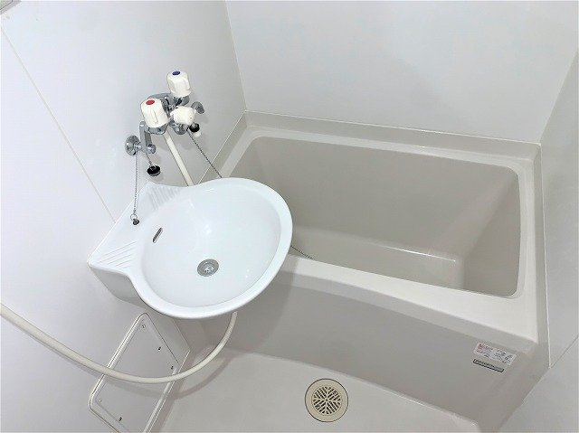 レオパレスＷＩＬＬの浴室