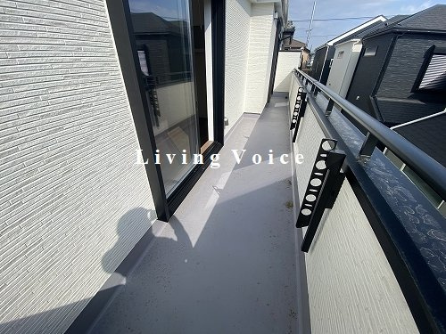 【バルコニー】 | 【仲介手数料０円】茅ヶ崎市香川4丁目　新築一戸建て　全2棟 | 茅ヶ崎市香川4丁目　新築一戸建て　全2棟