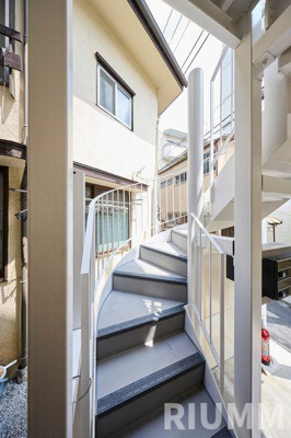 【エントランス】 | ラプラス南池袋