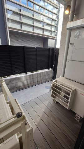 【バルコニー】