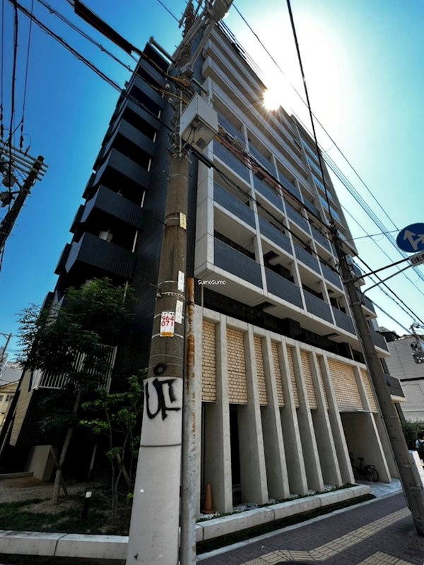 スワンズ谷町セントシティの外観