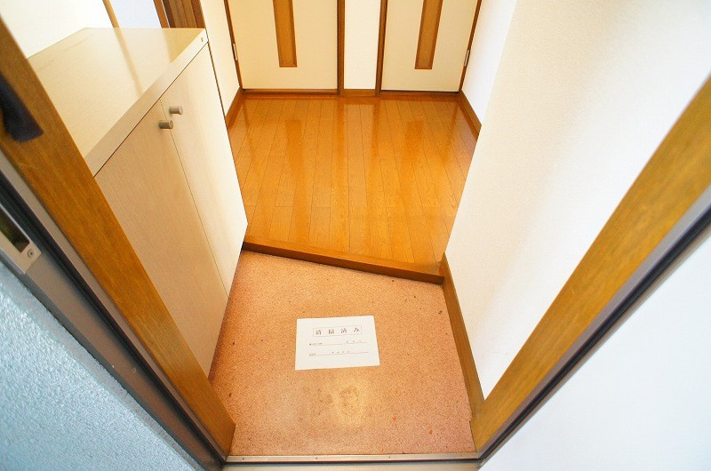 アーデルミーツの玄関