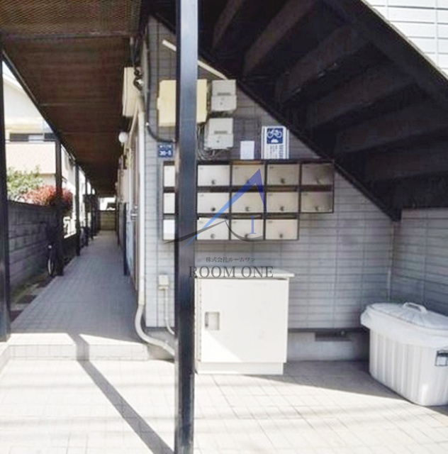 ラプラス坂下２のエントランス|エントランスです。