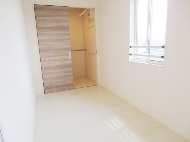 カサブランカ武蔵浦和の洋室