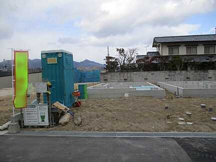 広島市佐伯区五日市町美鈴園　新築一戸建て(全2棟)