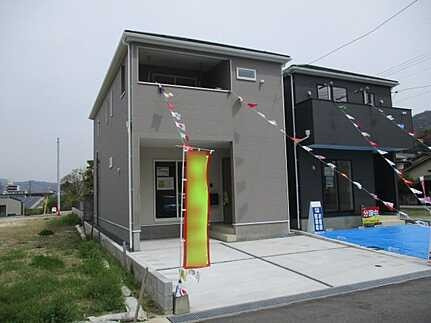 広島市佐伯区五日市町美鈴園　新築一戸建て(全2棟)