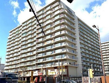 メロディーハイム守口の外観|大阪メトロ谷町線・今里筋線「太子橋今市」駅まで徒歩約4分です。