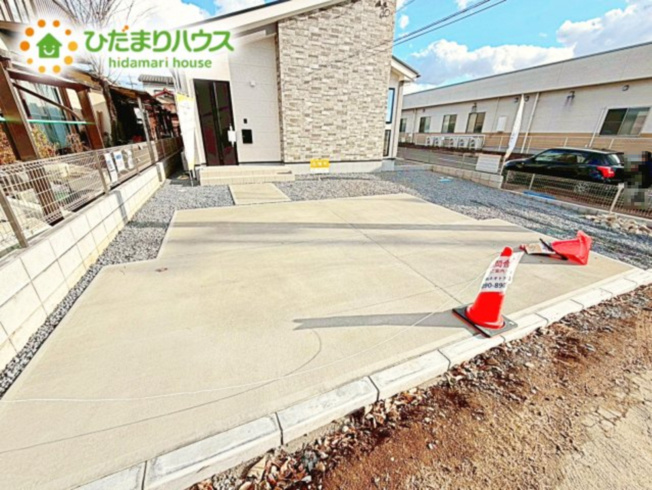 【駐車場】 | 水戸市小吹町1期　新築戸建 | マイホームなら駐車場代がかかりません。しかも、自宅の駐車場で洗車が出来ます！今までコイン洗車に行っていた手間も省けて、節約にも繋がります(^^♪