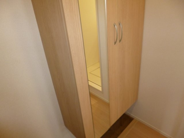 セイル吉備の内装|シューズボックス