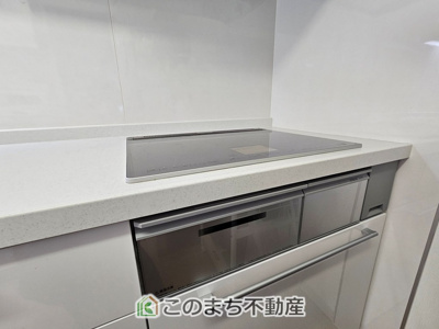 【キッチン】 | サンクレイドル宇都宮操町ウインフォート | （2024年1月リフォーム済）リフォーム時、IHクッキングヒーターに入れ替えております！