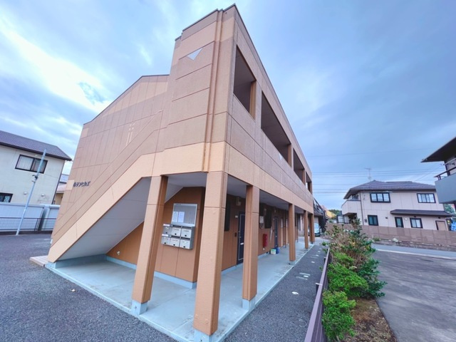 サンヒルズの外観