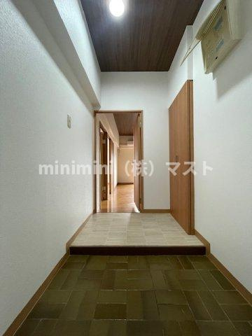 メゾンリエールの玄関