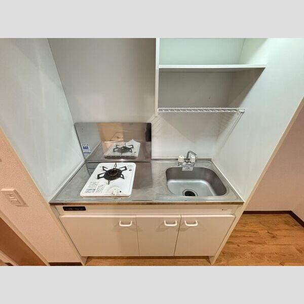 シャイン帷子ノ辻のキッチン