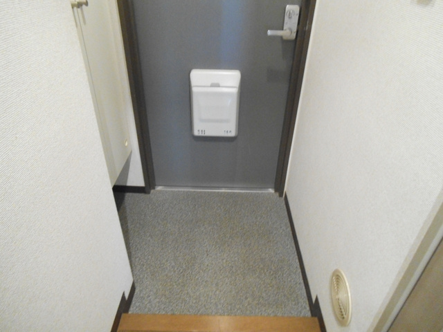 ラ・フォンテーヌの玄関|玄関はこの様になっております！