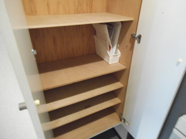 ラ・フォンテーヌの収納|玄関収納あります♪