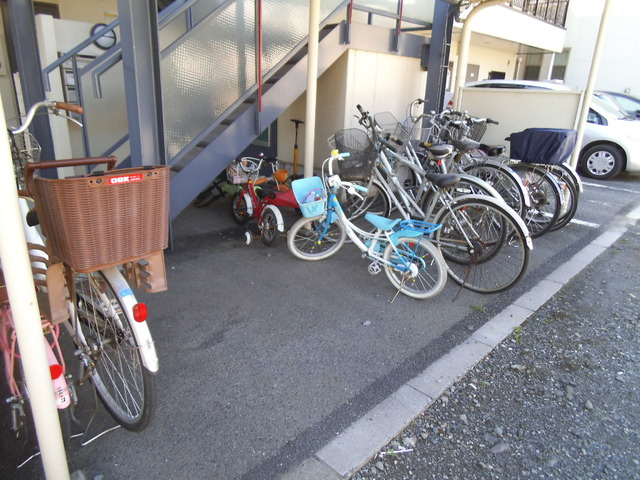 ラ・フォンテーヌのその他共用部分|自転車はこちらに置けます☆