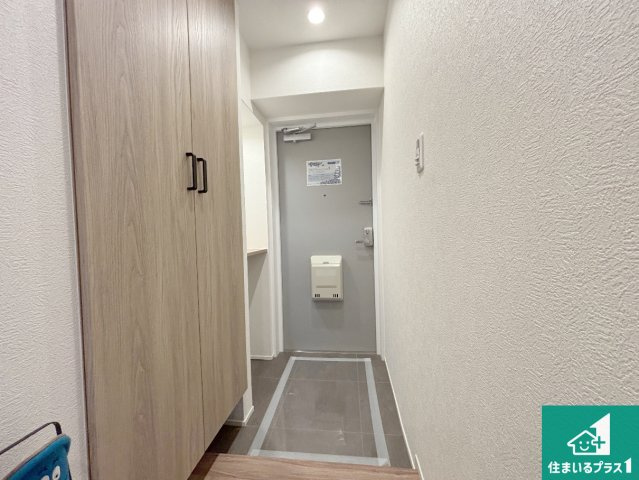 オーブラン学園前の玄関|シューズボックスにはたくさんの靴が収納できるので玄関周りはいつもスッキリ！ご家族が増えても安心！