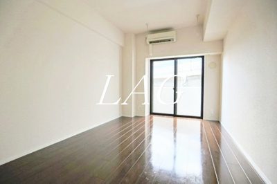 【居間・リビング】 | グランドコンシェルジュ広尾 | 洋室のお部屋です。