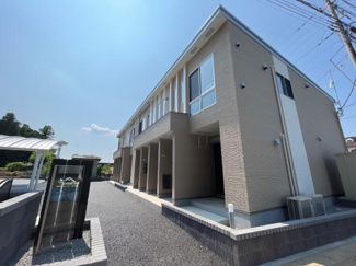 【外観】 | コンフォール | 外観写真（昼）