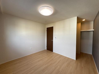 【内装】 | colline（コリーヌ） | 洋室