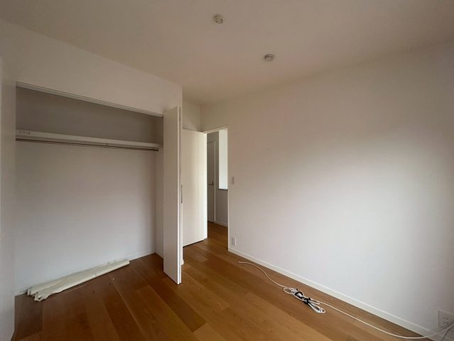 即内覧可！渋谷駅9分！築5年の築浅中古戸建！渋谷区東のトイレ|2026.01.17撮影　温水式シャワー付きトイレ