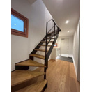 即内覧可！渋谷駅9分！築5年の築浅中古戸建！渋谷区東の内装|2026.01.17撮影　デザイン性の高いスケルトン階段です