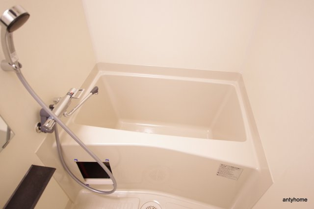 グランカリテ九条南 仲介手数料無料の浴室