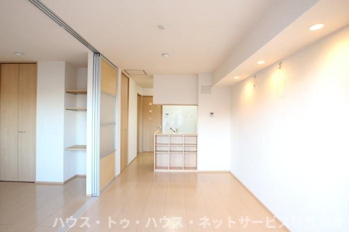 クレシアコートの居間・リビング