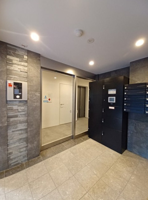 【ロビー】 | ルナアウローラ