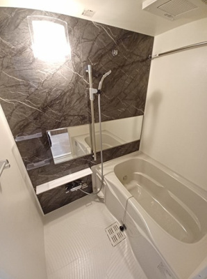 【浴室】 | ルナアウローラ