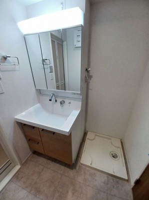 【洗面所】 | ルナアウローラ