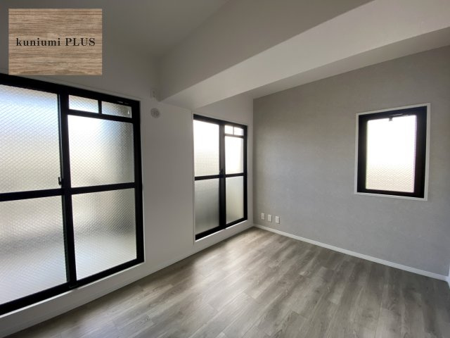 メロディハイム守口3番館の洋室