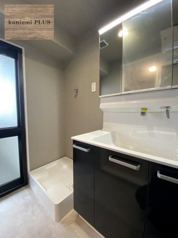 メロディハイム守口3番館の独立洗面台