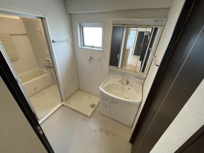 【バルコニー】 | シャトー夕月