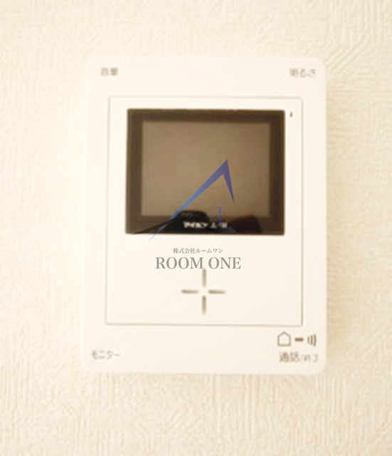 アムール　クールダンジュのセキュリティ|モニター付きインターホンです。