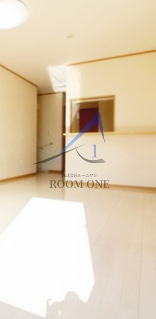 アムール　クールダンジュの居間・リビング|洋室のお部屋です。