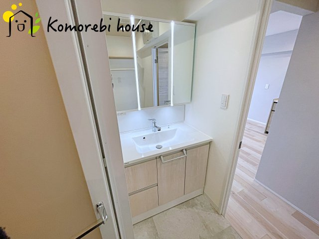 ライオンズステーションプラザ上尾の独立洗面台|26.1.22　撮影済み