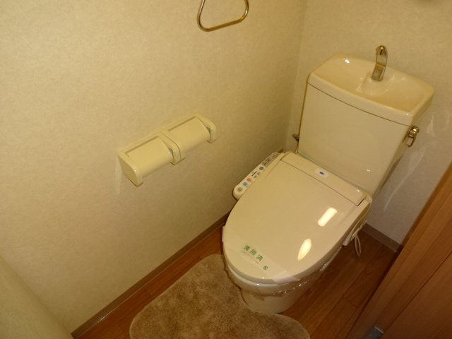 グランドフォレストのトイレ|シャワー付トイレ