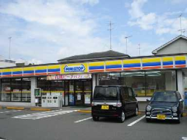 グランドフォレストの周辺|ミニストップ（コンビニ）まで420ｍ