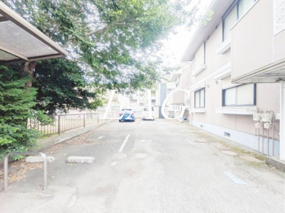 【駐車場】 | スカイシティー | 駐車場です。