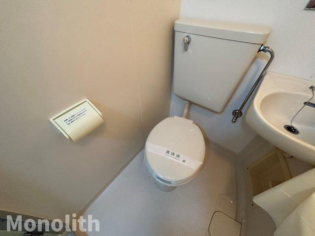 メゾン・ド・エレーヴ唐国のトイレ