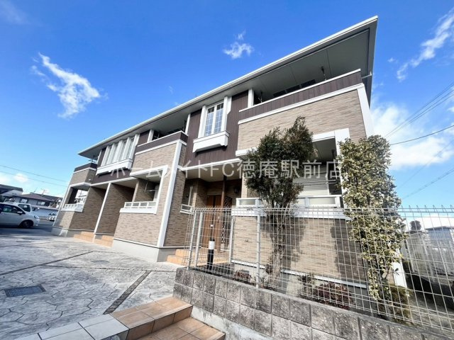 東大阪市三島２丁目のアパート