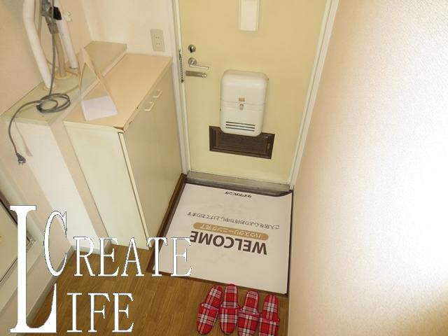 ドミトリー中浦和の玄関|別号室の参考写真です。