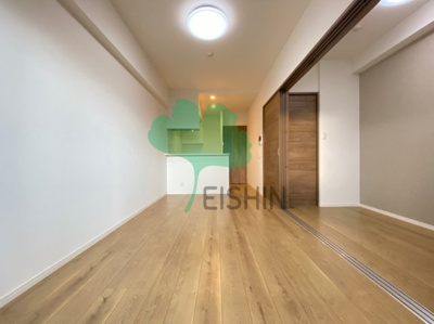 【居間・リビング】 | サニークレスト東比恵2 | アレンジ自由自在の広々空間です！