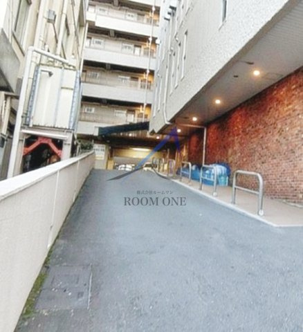 市ヶ谷見附ハイムのエントランス|エントランスです。