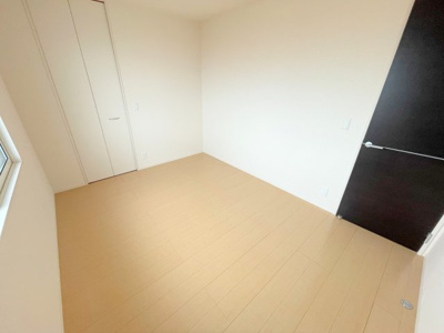 【洋室】 |  レジデンシア藤沢台