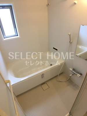 【浴室】 | 炭家グランディール | 落ち着いた空間のお風呂です