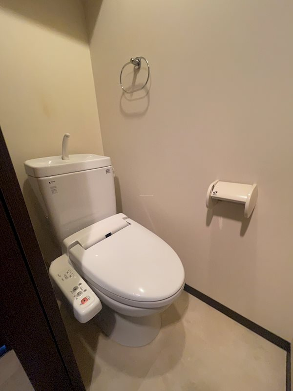 アプリーレ南堀江 (旧プレジオ南堀江)のトイレ