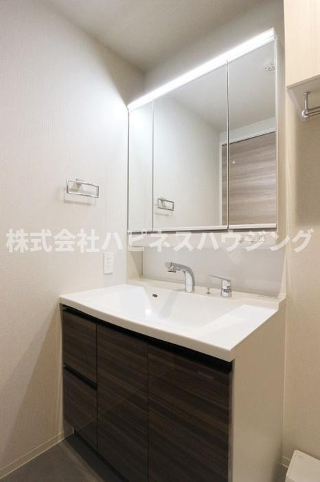 インフィニットカンワの独立洗面台