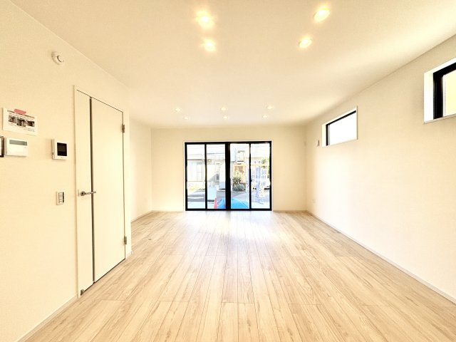 【居間・リビング】